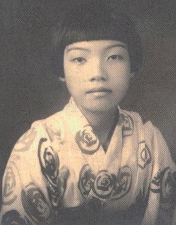 2016年，移居桃園中壢的女詩人杜潘芳格逝世